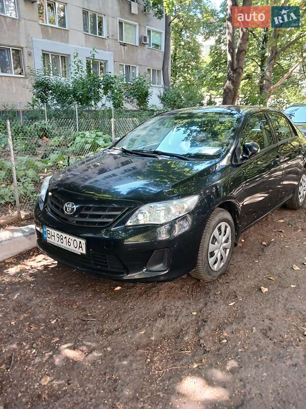 Седан Toyota Corolla 2010 в Одессе