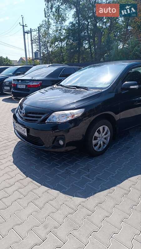 Седан Toyota Corolla 2010 в Одесі