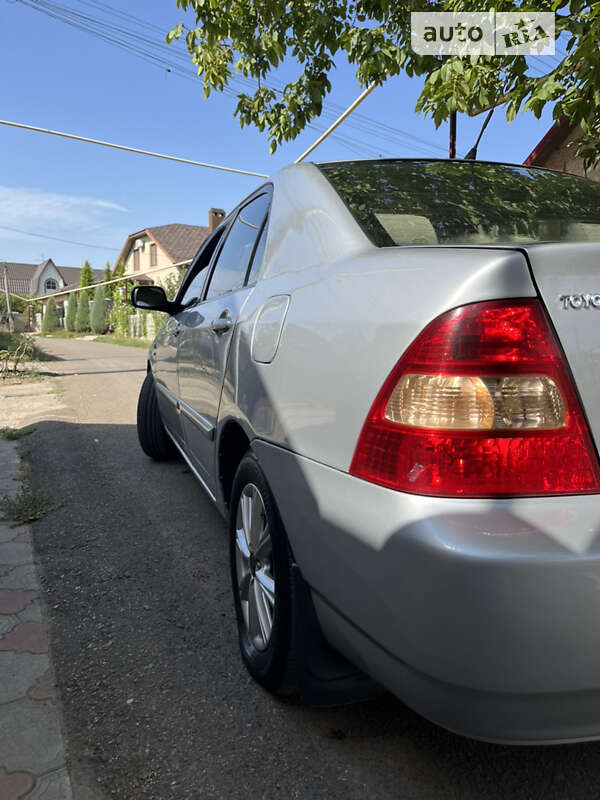 Седан Toyota Corolla 2002 в Одессе