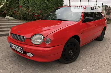 Хетчбек Toyota Corolla 2000 в Кременці