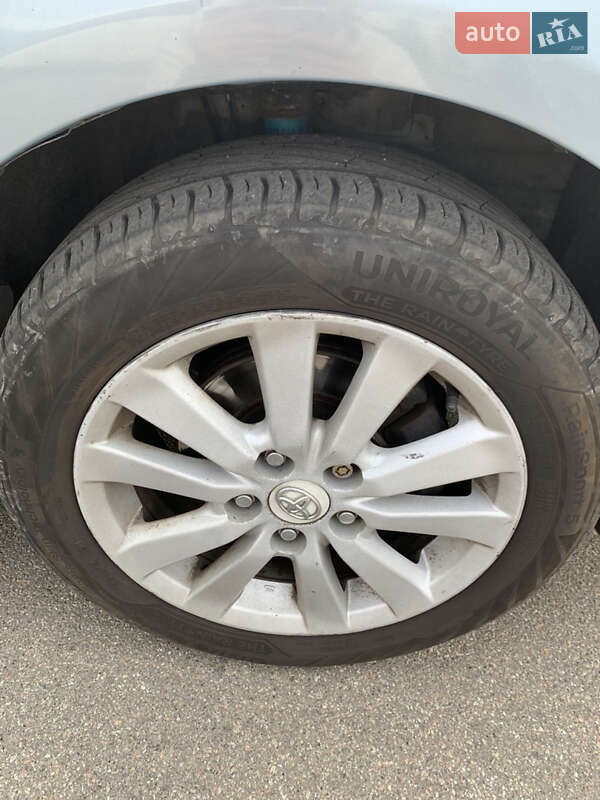 Седан Toyota Corolla 2008 в Киеве
