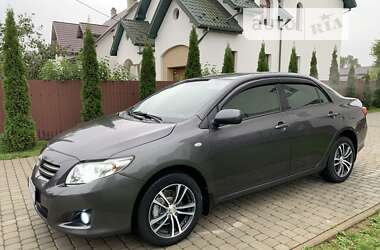 Седан Toyota Corolla 2008 в Івано-Франківську