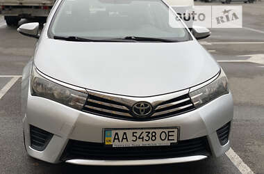 Седан Toyota Corolla 2013 в Києві