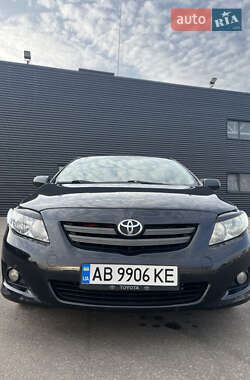 Седан Toyota Corolla 2008 в Киеве