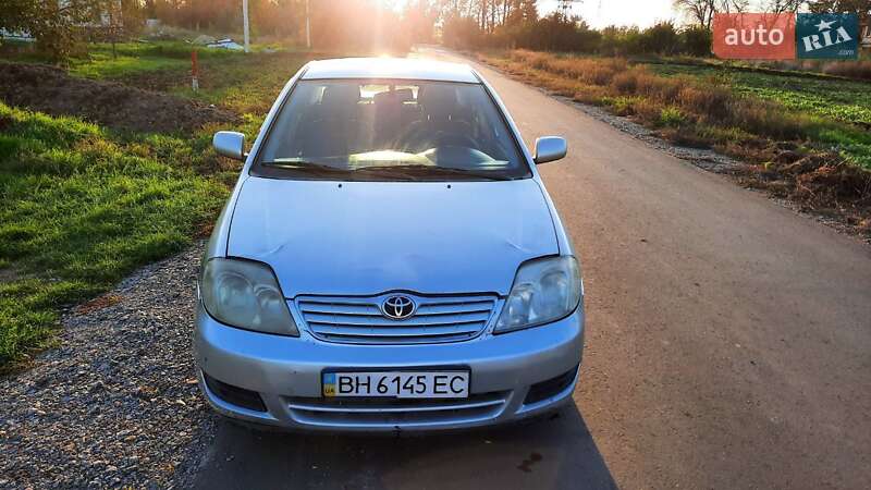 Седан Toyota Corolla 2004 в Одесі