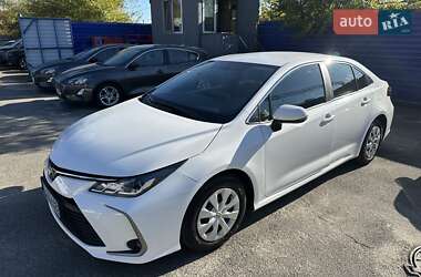 Седан Toyota Corolla 2020 в Киеве