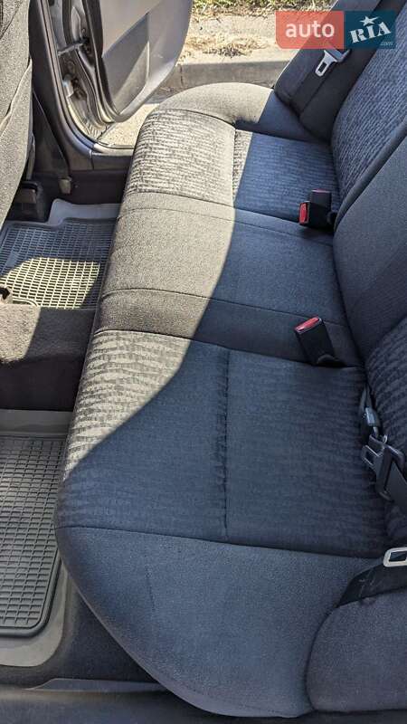 Седан Toyota Corolla 2003 в Львове