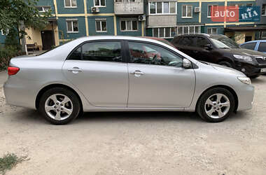 Седан Toyota Corolla 2011 в Днепре