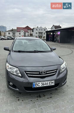 Седан Toyota Corolla 2008 в Львові