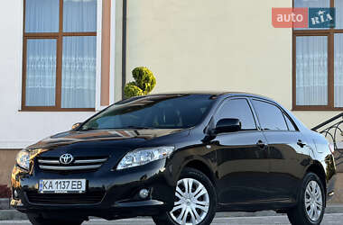 Седан Toyota Corolla 2008 в Дрогобыче