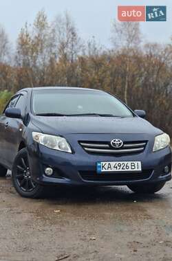 Седан Toyota Corolla 2008 в Львове