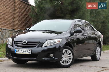 Седан Toyota Corolla 2007 в Верхнеднепровске