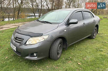 Седан Toyota Corolla 2008 в Києві