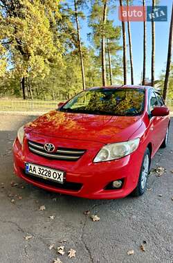 Седан Toyota Corolla 2008 в Киеве