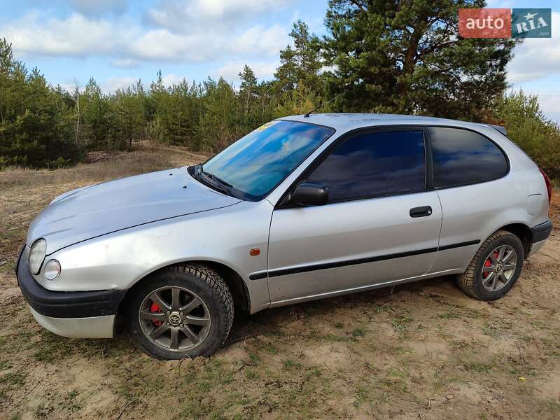 Хэтчбек Toyota Corolla 1998 в Павлограде