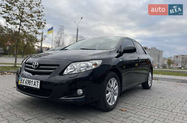 Седан Toyota Corolla 2008 в Хмельницком