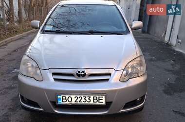 Хэтчбек Toyota Corolla 2005 в Львове