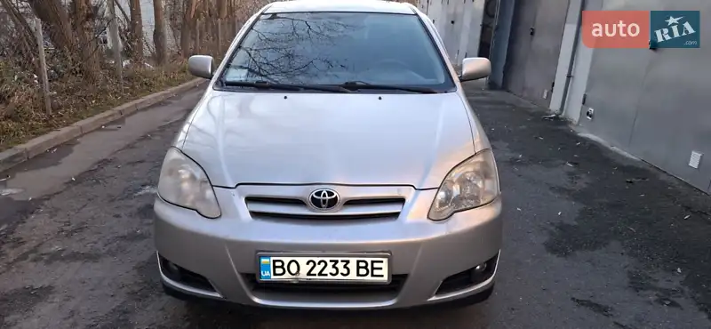 Toyota Corolla 2004
