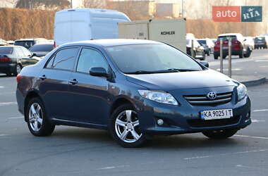 Седан Toyota Corolla 2008 в Киеве