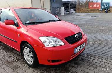 Хэтчбек Toyota Corolla 2004 в Львове