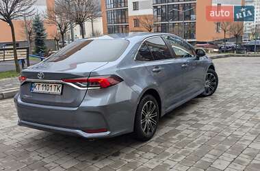 Седан Toyota Corolla 2019 в Івано-Франківську