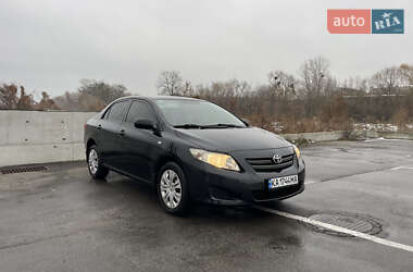 Седан Toyota Corolla 2007 в Киеве