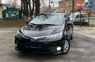 Седан Toyota Corolla 2018 в Тульчине