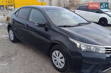 Седан Toyota Corolla 2014 в Запорожье