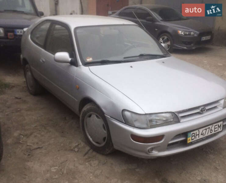Хэтчбек Toyota Corolla 1994 в Одессе