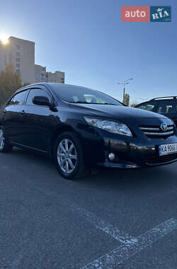 Седан Toyota Corolla 2008 в Києві