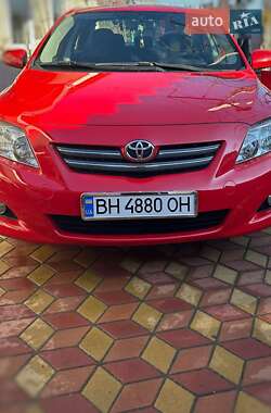 Седан Toyota Corolla 2009 в Кучургані