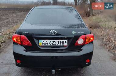 Седан Toyota Corolla 2008 в Прилуках