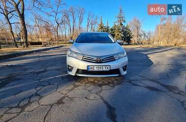 Седан Toyota Corolla 2013 в Кривому Розі