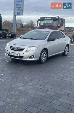 Седан Toyota Corolla 2008 в Львові