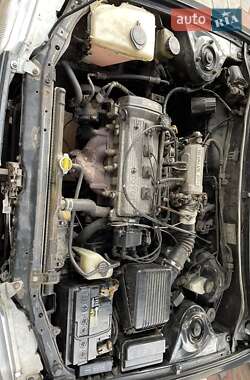 Хэтчбек Toyota Corolla 1993 в 