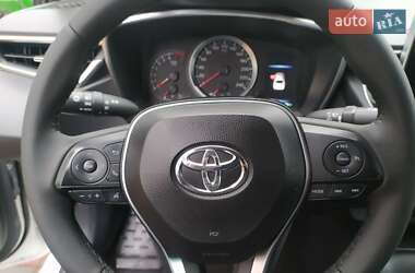 Седан Toyota Corolla 2019 в 