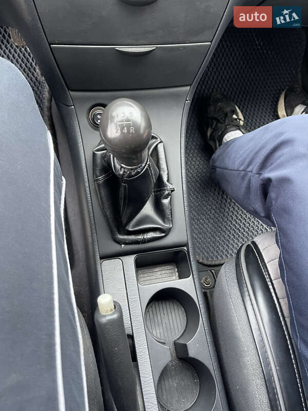 Универсал Toyota Corolla 2003 в Вашковцах