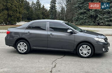 Седан Toyota Corolla 2011 в Днепре