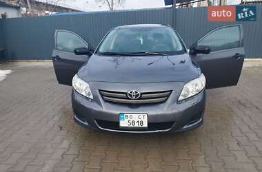 Седан Toyota Corolla 2010 в Тернополе