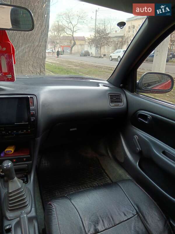 Хетчбек Toyota Corolla 1995 в Чернігові
