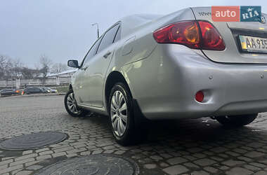 Седан Toyota Corolla 2008 в Львові