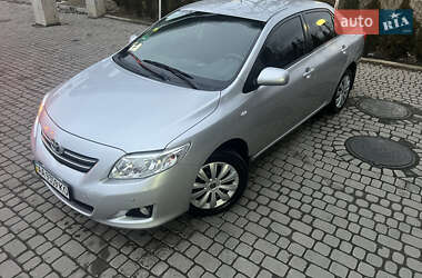 Седан Toyota Corolla 2008 в Львові