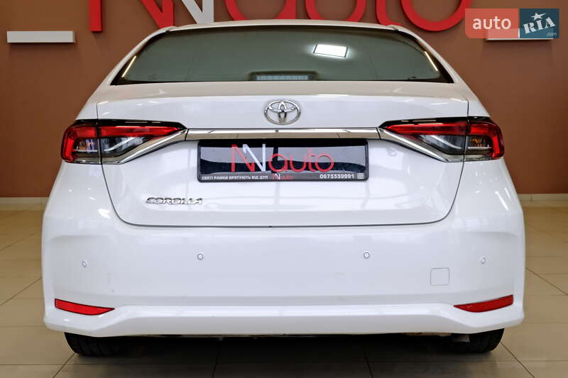 Седан Toyota Corolla 2021 в Одессе
