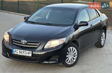 Седан Toyota Corolla 2009 в 