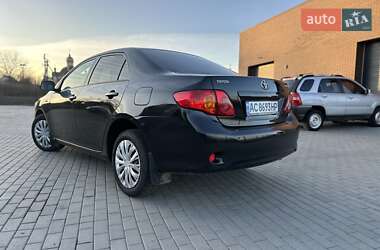 Седан Toyota Corolla 2009 в 