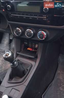 Седан Toyota Corolla 2014 в 