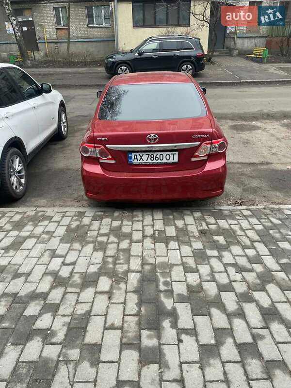 Седан Toyota Corolla 2010 в Харькове