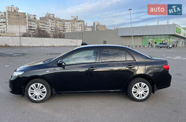 Седан Toyota Corolla 2008 в Киеве