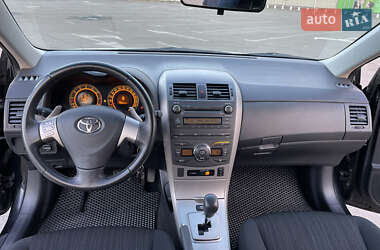 Седан Toyota Corolla 2008 в Киеве