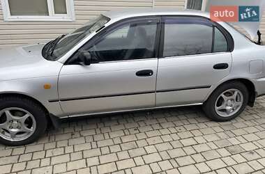 Седан Toyota Corolla 1997 в Олевську